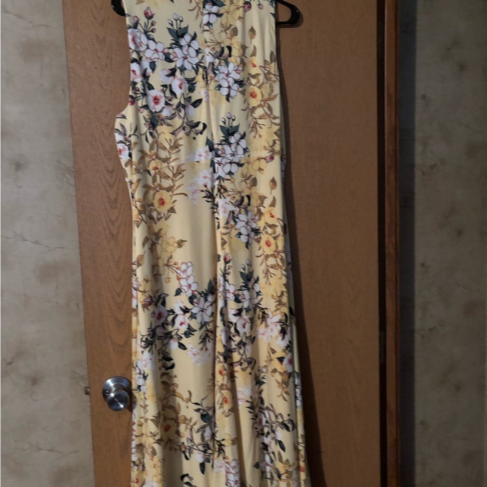 Light weight flowered dress light yellow background